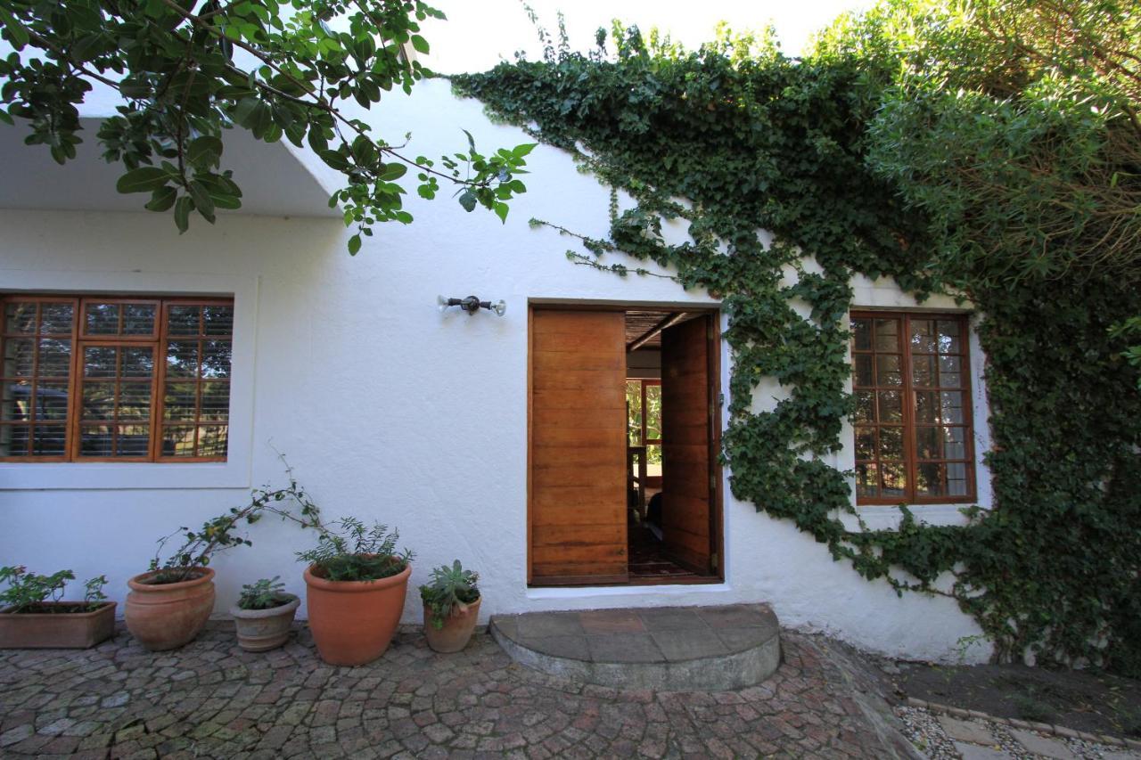 Haven Of Peace And Garden Cottage Hermanus Exterior foto